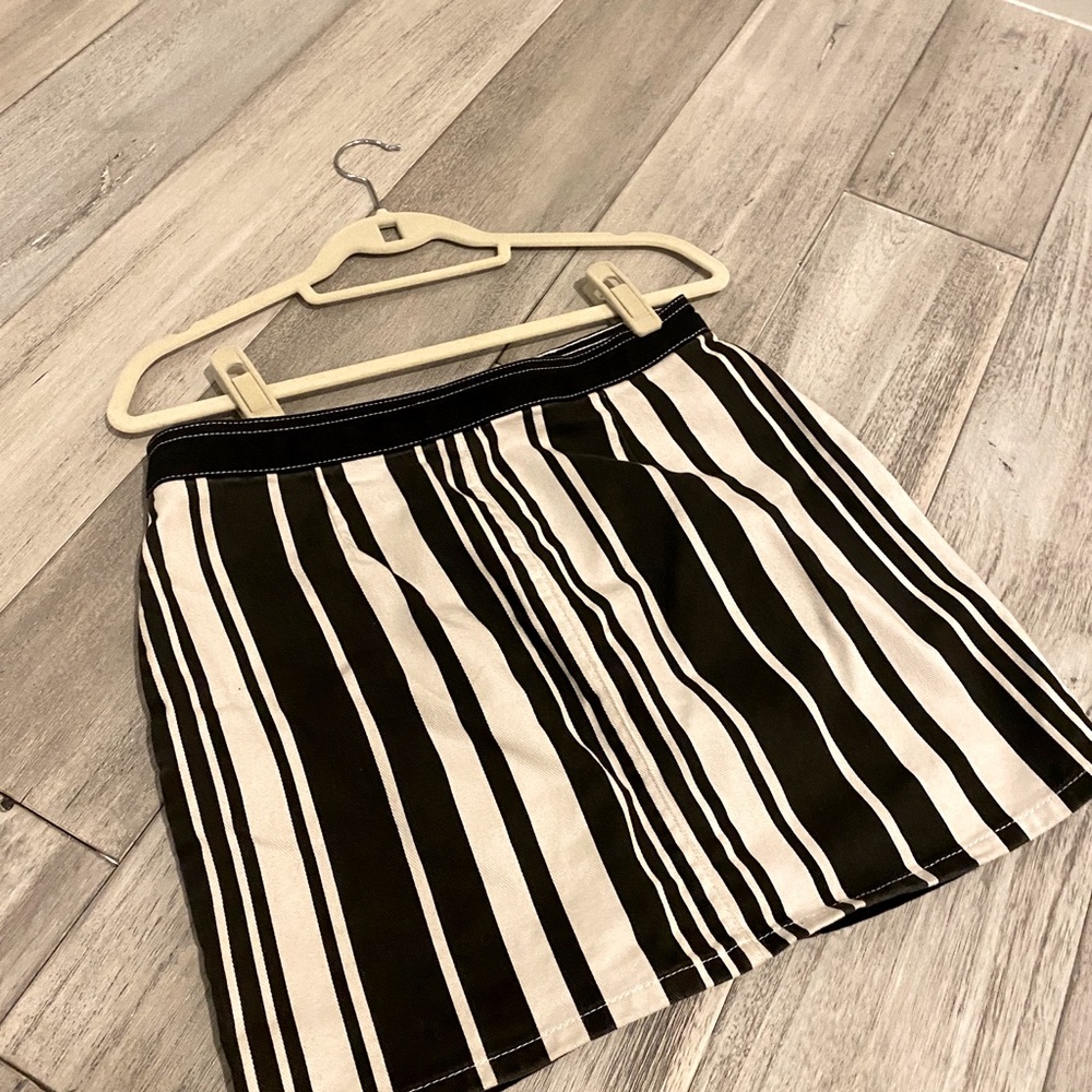 Urban outfitters BDG black and white skirt